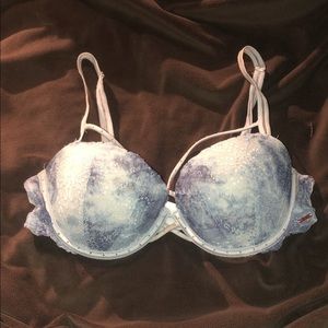Victoria’s Secret bra